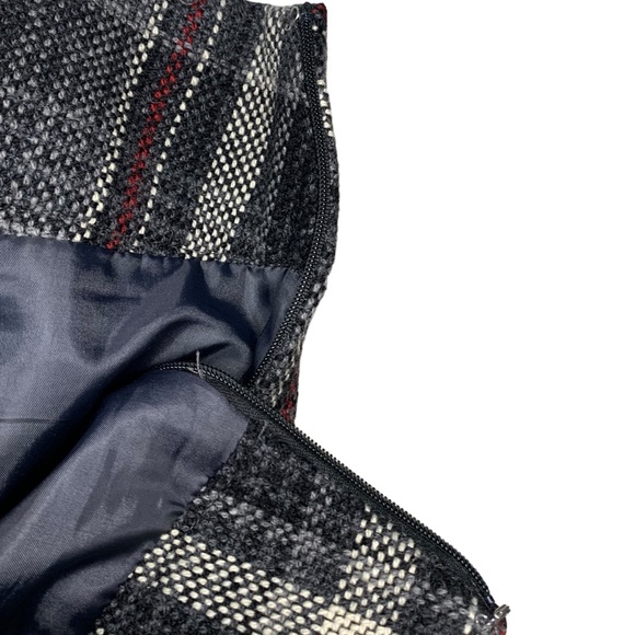 Eddie Bauer Women’s Plaid Fringed Wool Blend Skirt - Picture 3 of 6